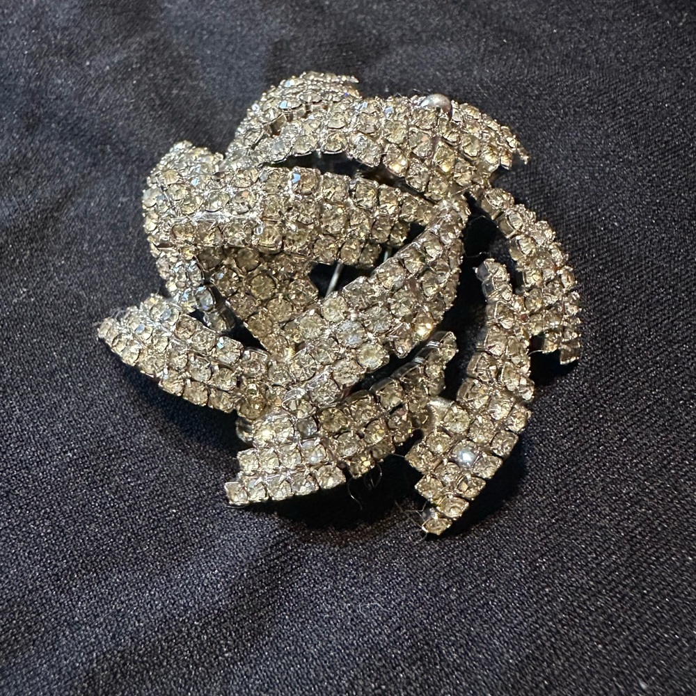 💎 Vintage flower broach💎